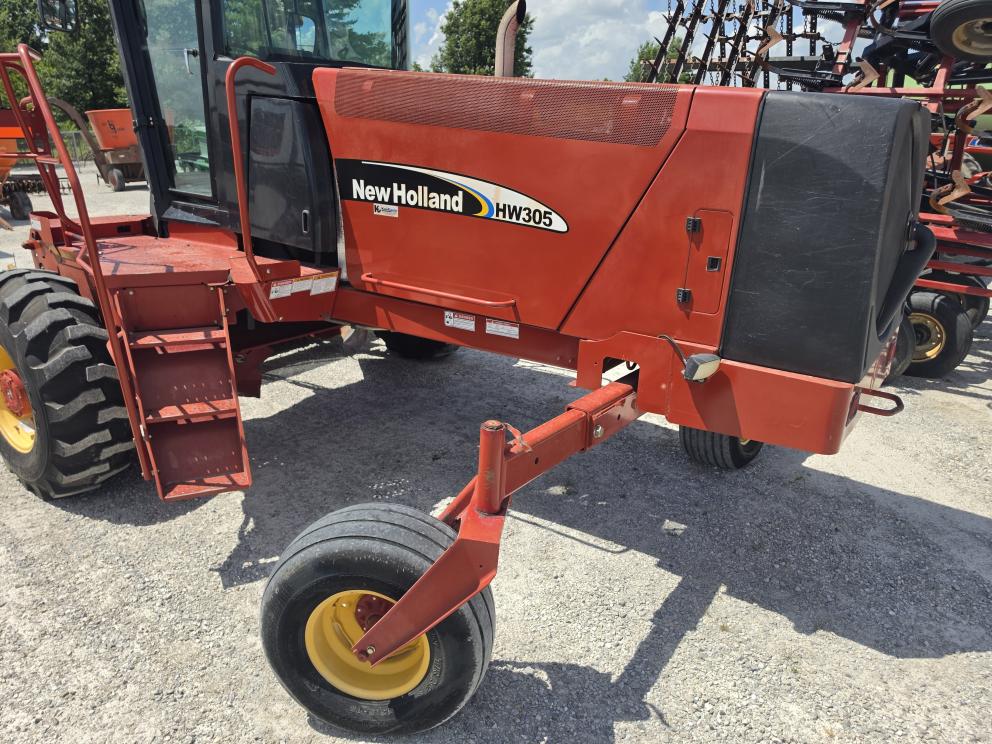 Image for 2005 New Holland HW305