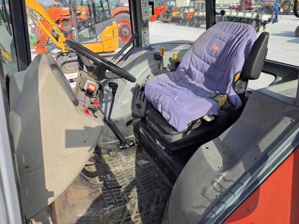 Image for 2001 Massey Ferguson 4270