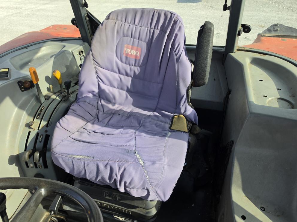 Image for 2001 Massey Ferguson 4270