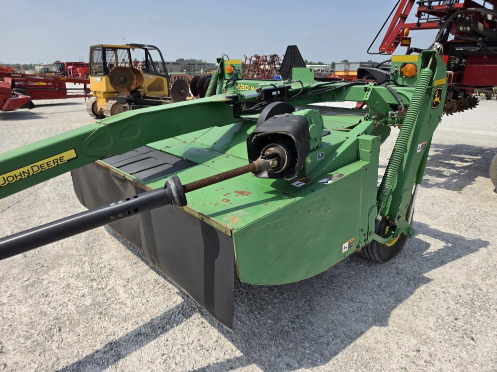 Image for 2009 John Deere 630