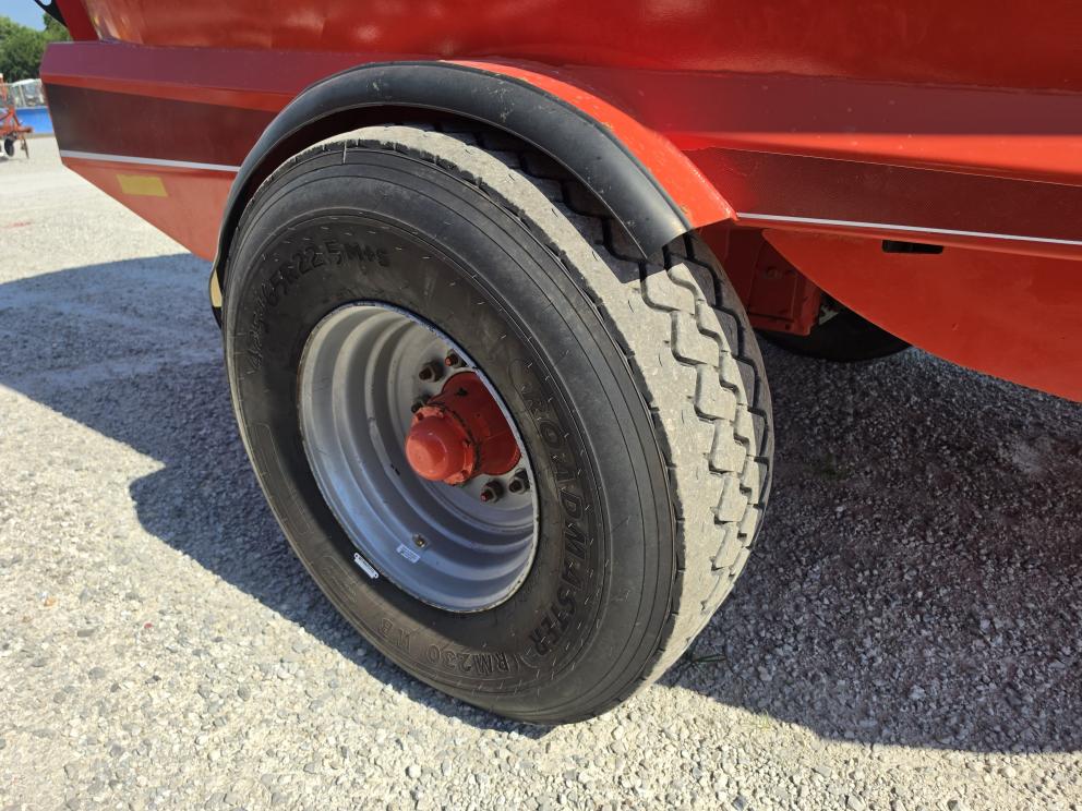 Image for 2018 Kuhn-Knight VT156