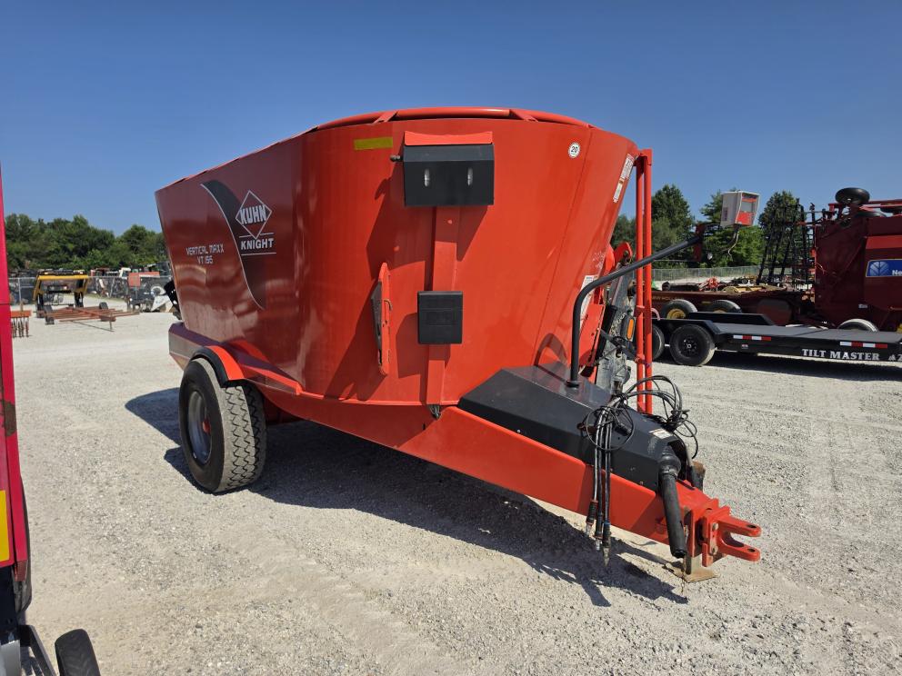 Image for 2018 Kuhn-Knight VT156