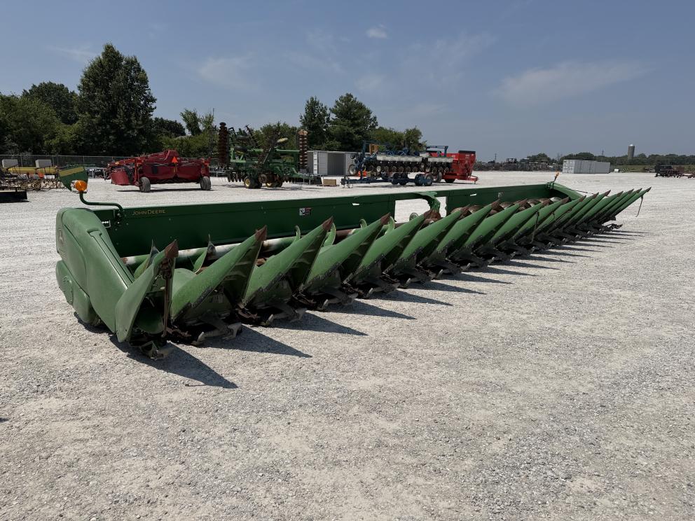 Image for 2018 John Deere 716C