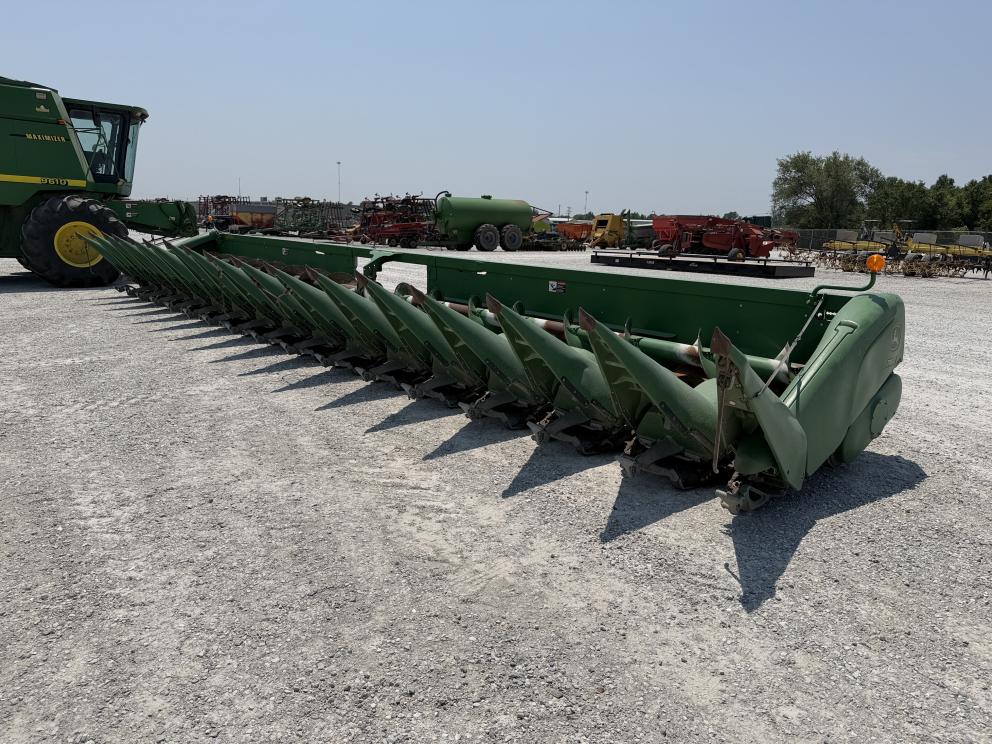 Image for 2018 John Deere 716C
