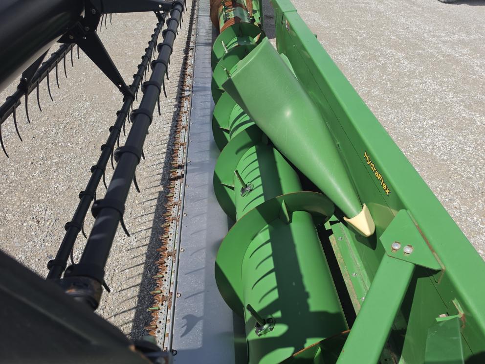 Image for 2011 John Deere 630F