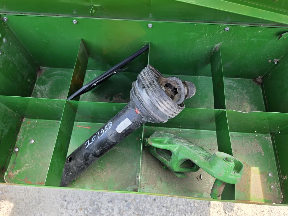 Image for 2016 John Deere 348