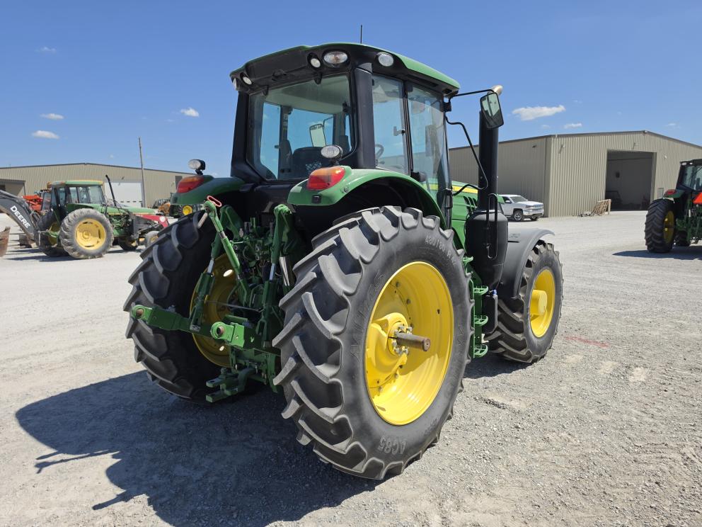 Image for 2024 John Deere 6155M