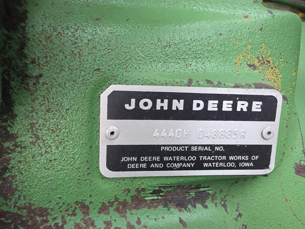 Image for 1981 John Deere 4440