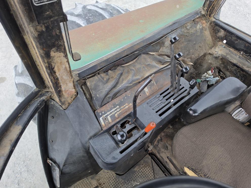 Image for 1981 John Deere 4440