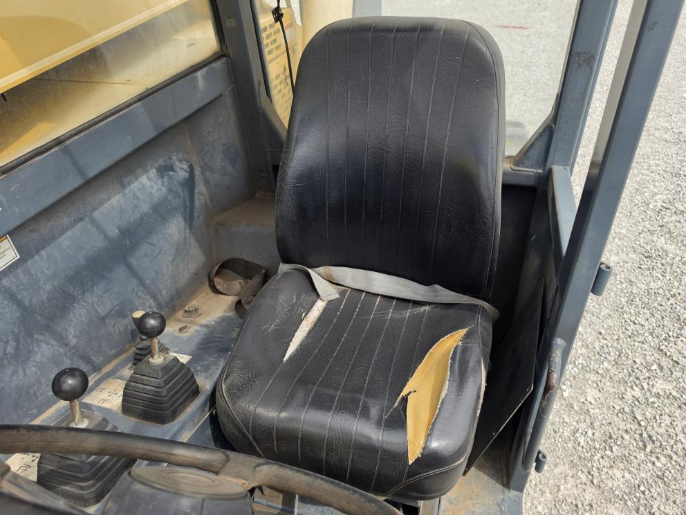 Image for 2016 Gehl RS8-42