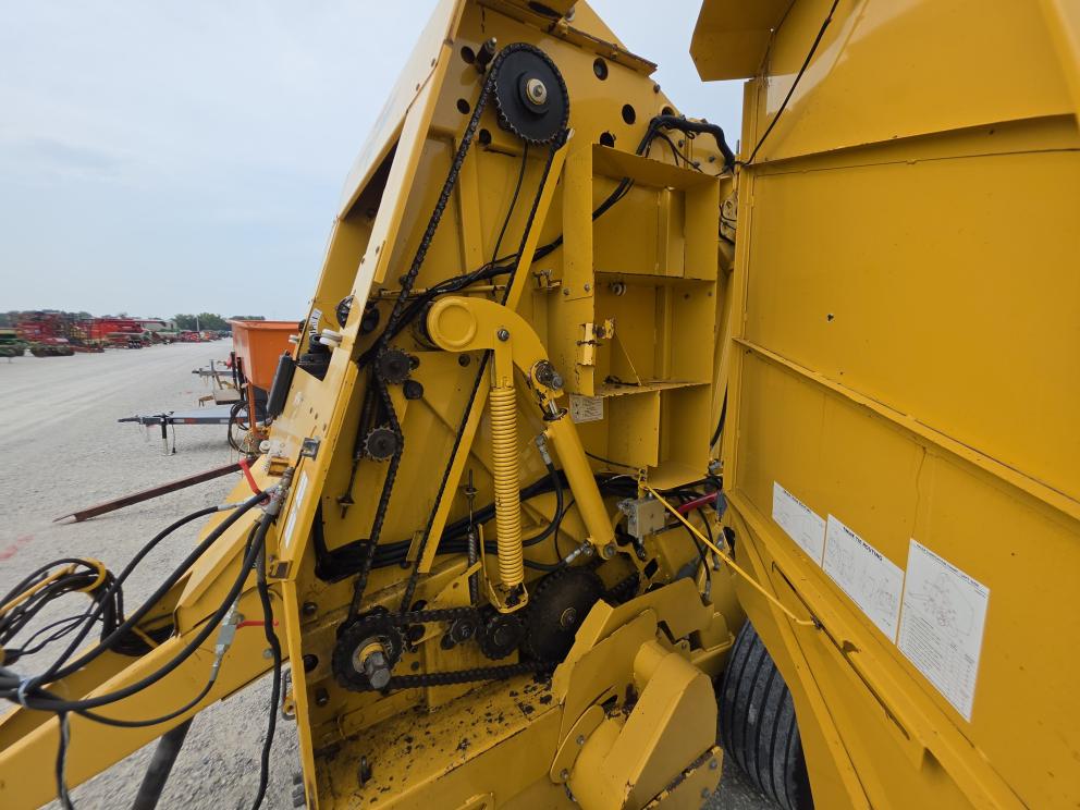 Image for 2005 Vermeer 604M