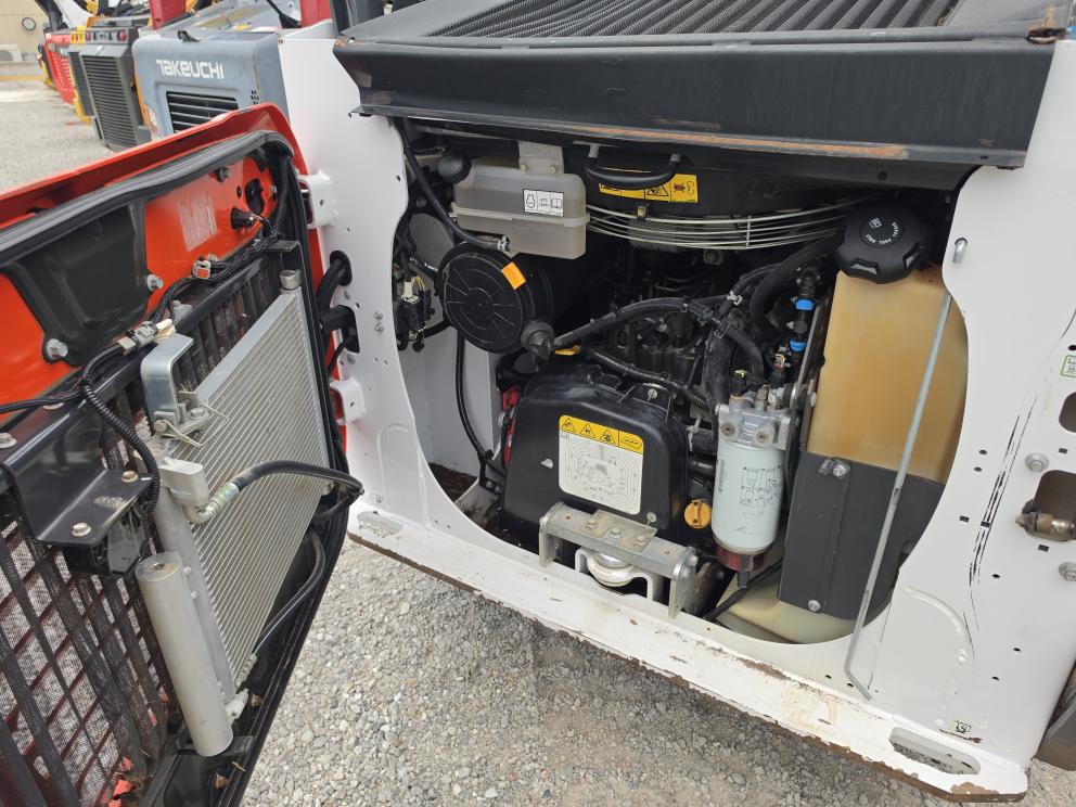 Image for 2020 Bobcat T66