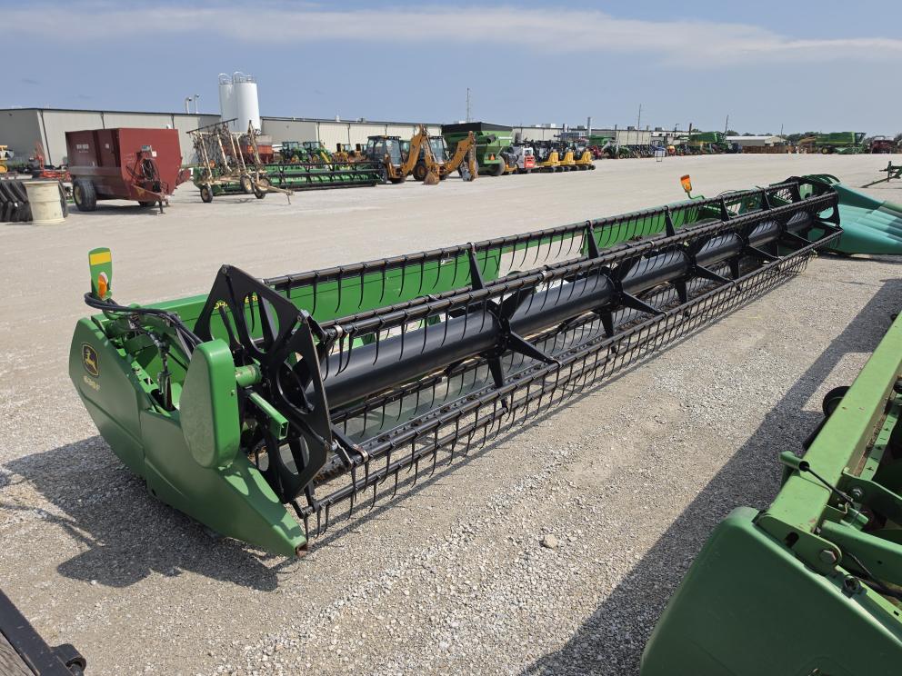 Image for 2009 John Deere 630F