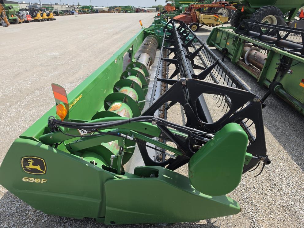 Image for 2009 John Deere 630F