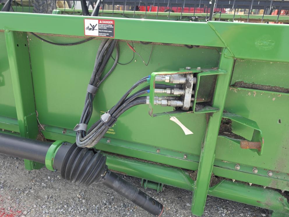 Image for 2009 John Deere 630F
