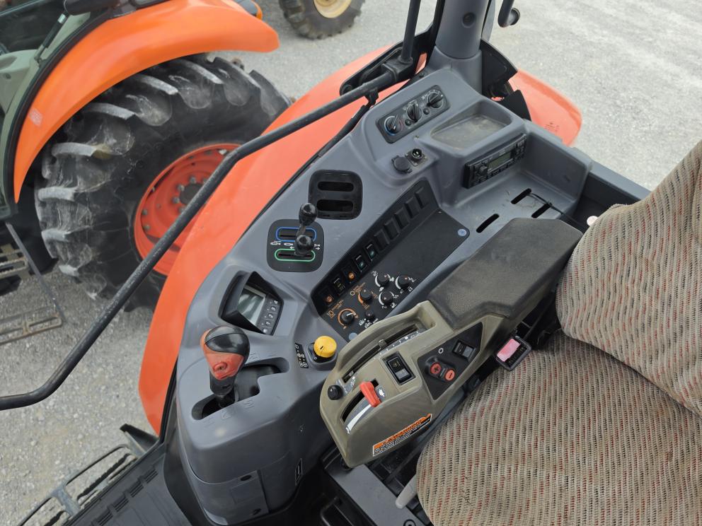 Image for 2016 Kubota M6-111
