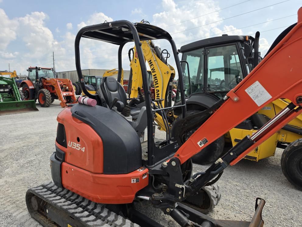 Image for 2022 Kubota U35-4