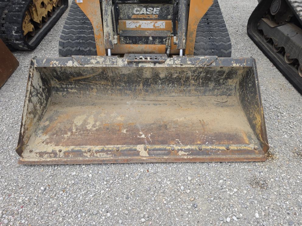 Image for 2022 Case TV370B