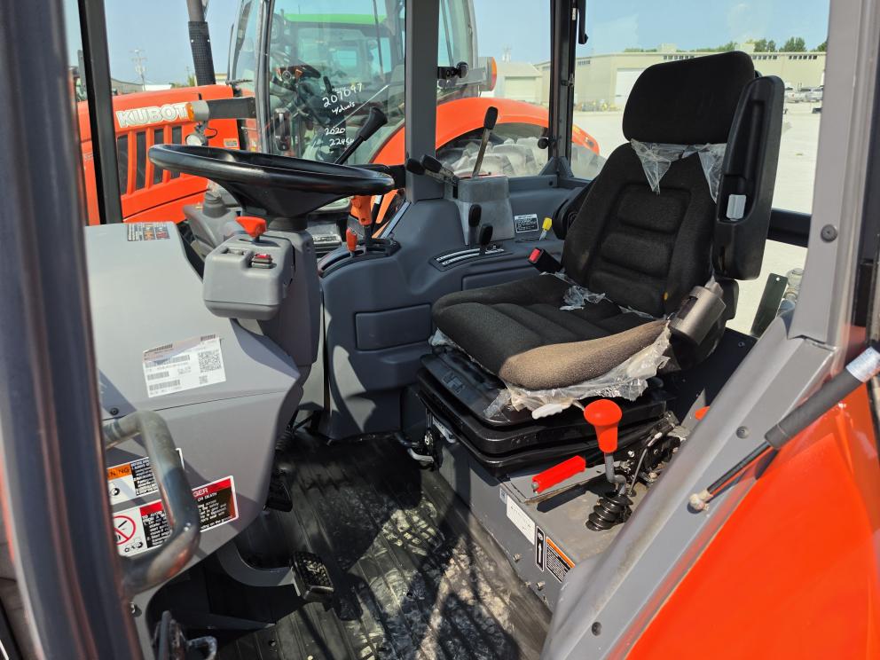 Image for 2021 Kubota M6S-111