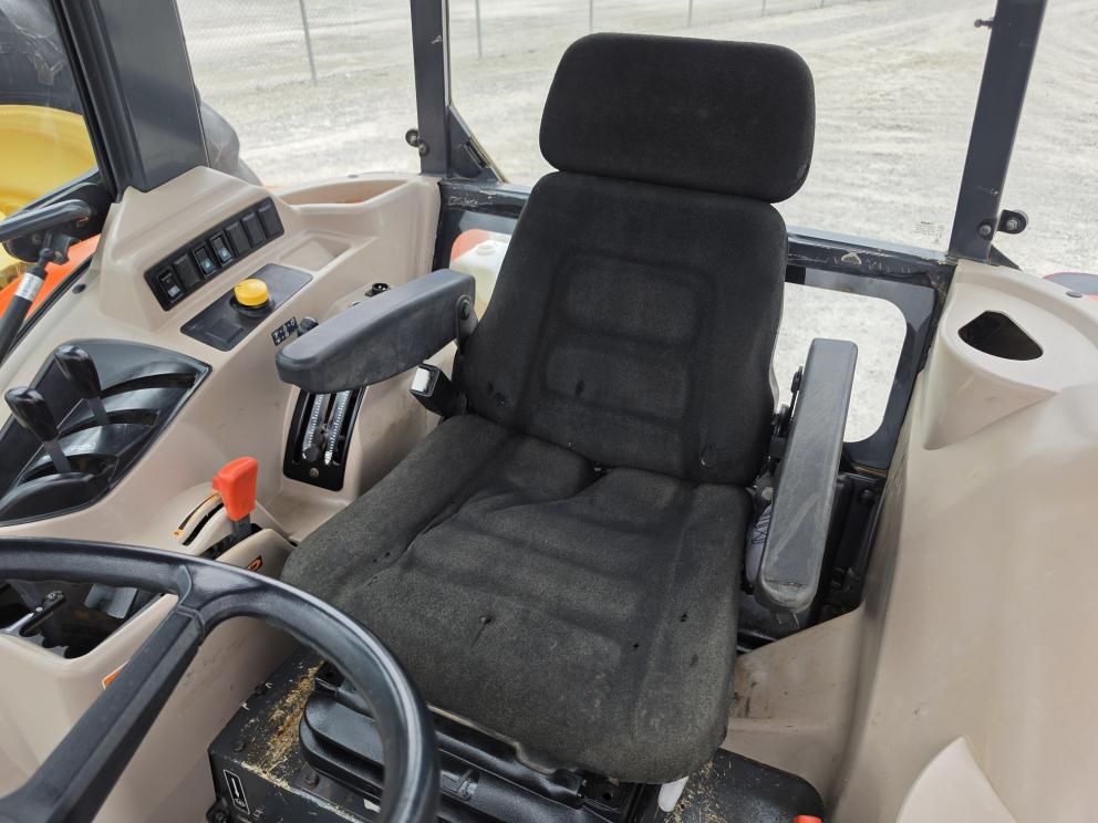 Image for 2014 Kubota M9960