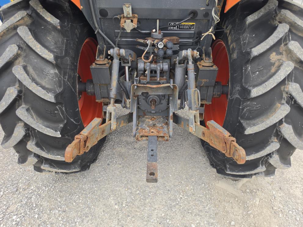 Image for 2017 Kubota M7060