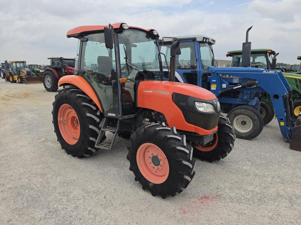 Image for 2017 Kubota M7060