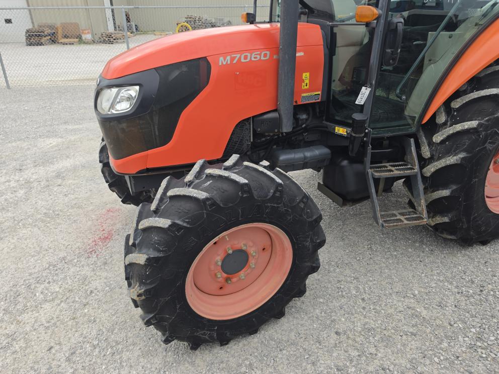 Image for 2017 Kubota M7060