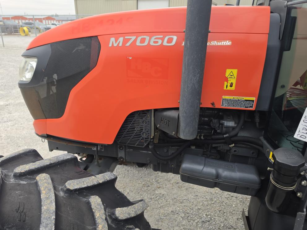 Image for 2017 Kubota M7060