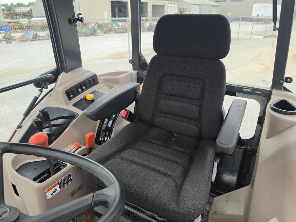 Image for 2017 Kubota M7060