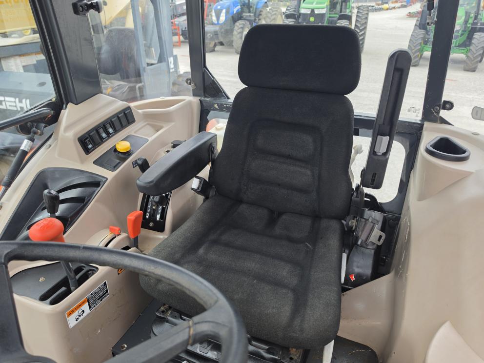Image for 2015 Kubota M7060