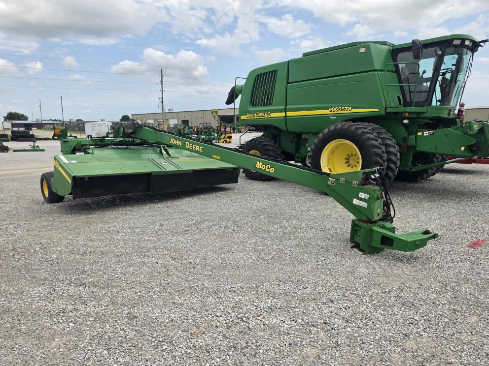Image for 2013 John Deere 956