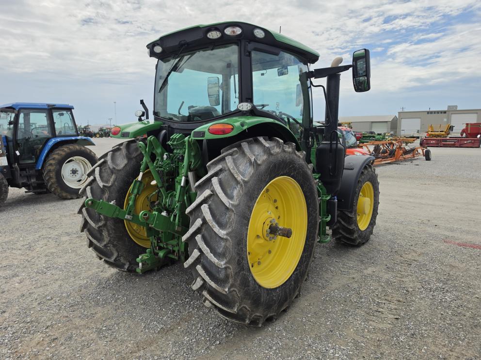 Image for 2024 John Deere 6R 155