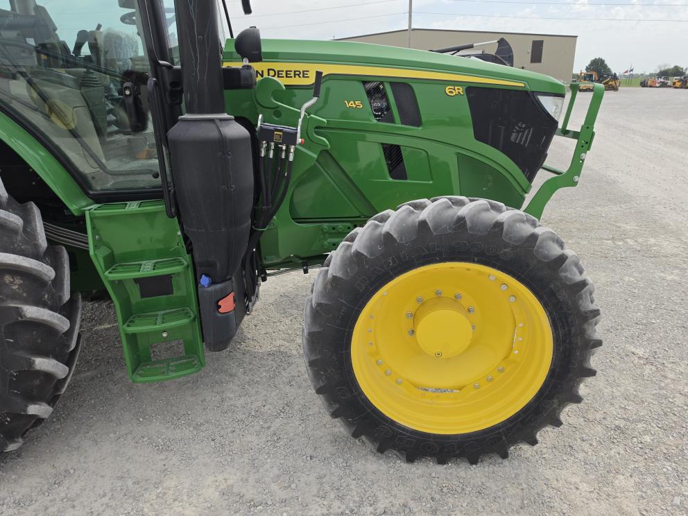 Image for 2023 John Deere 6R 145