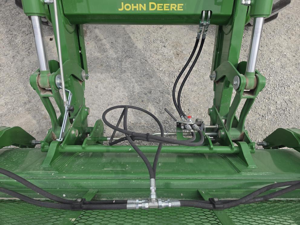 Image for 2023 John Deere 6R 155