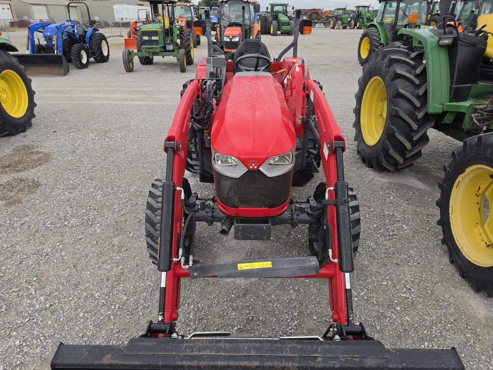 Image for 2021 Massey Ferguson 2860E