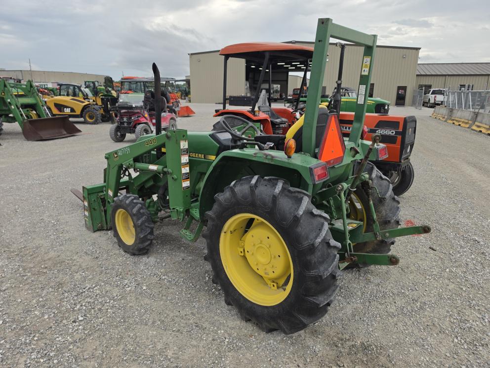 Image for 1996 John Deere 870