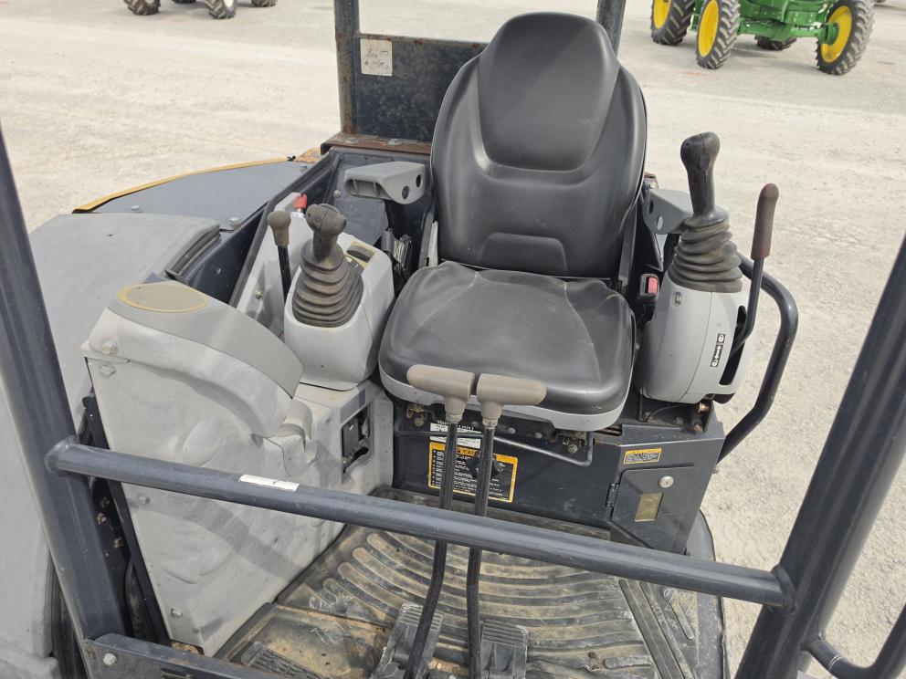 Image for 2021 John Deere 35G