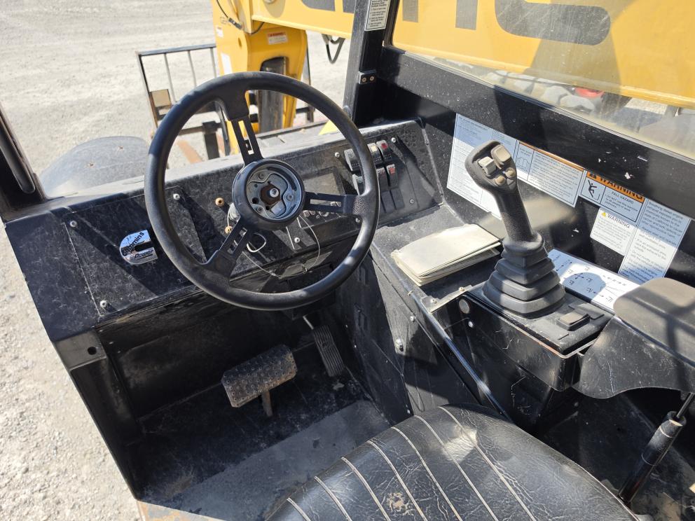 Image for 2014 Gehl RS8-42