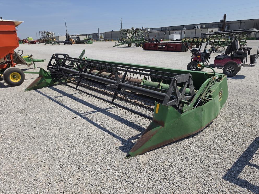 Image for 1995 John Deere 920