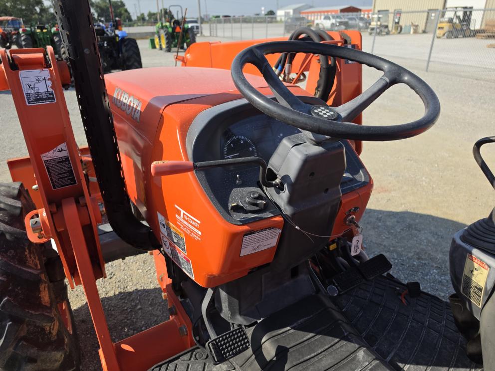 Image for 2006 Kubota M8540