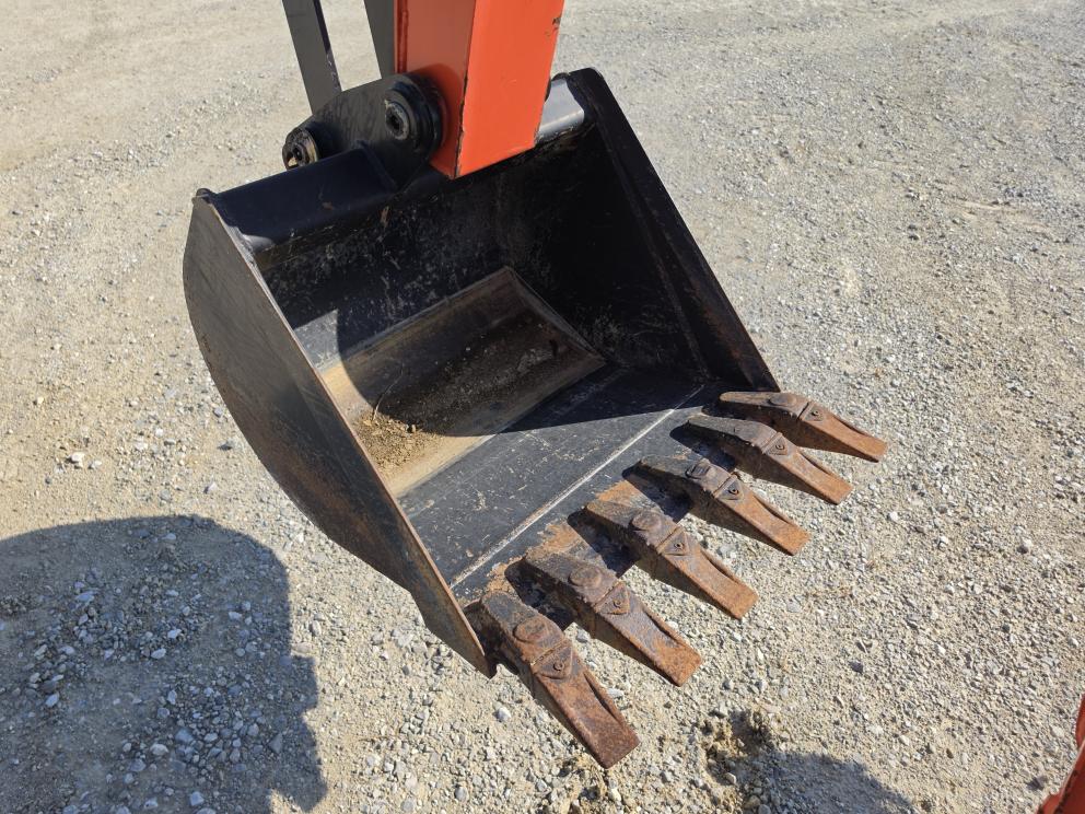 Image for 2006 Kubota M8540