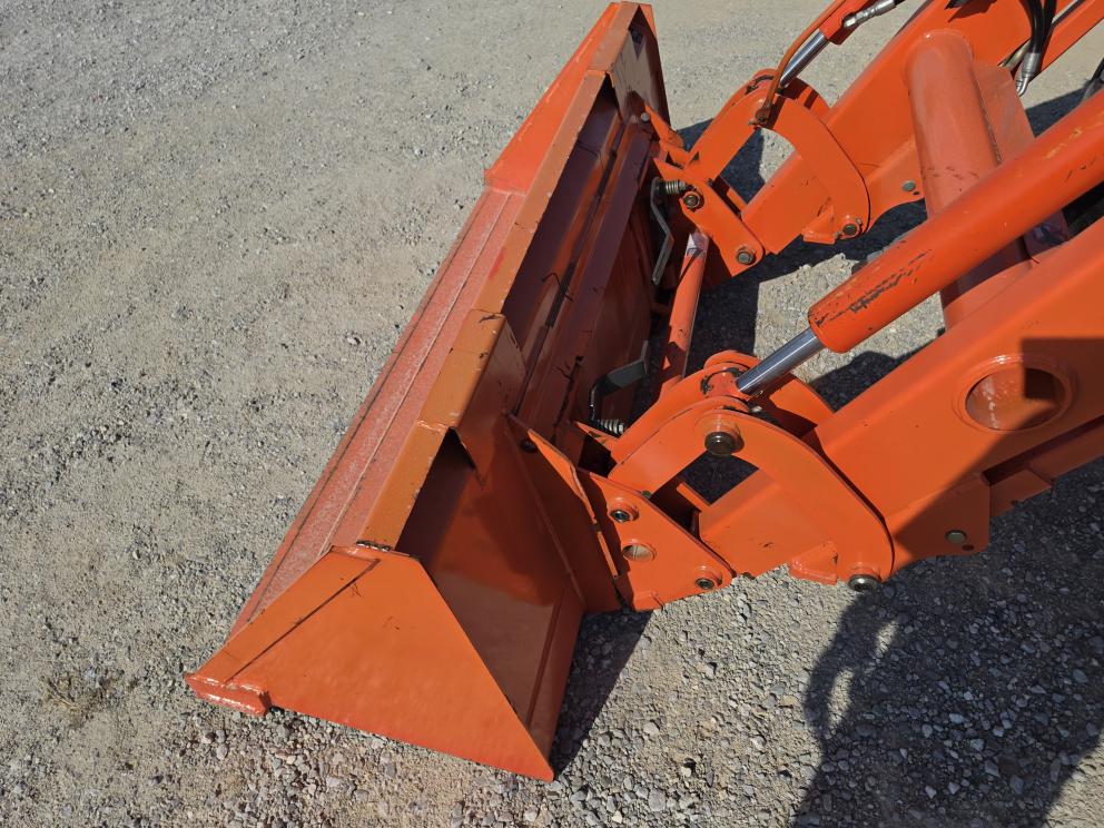 Image for 2006 Kubota M8540