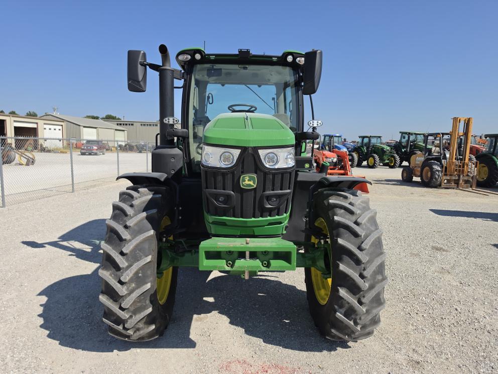 Image for 2024 John Deere 6R 155