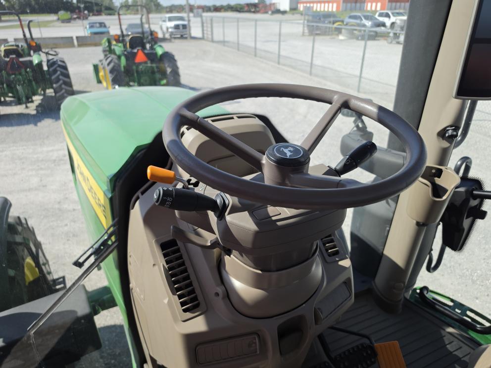 Image for 2024 John Deere 6R 155