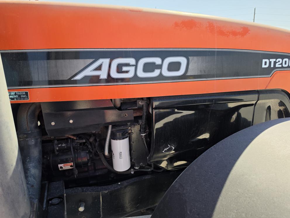 Image for 2001 Agco DT200