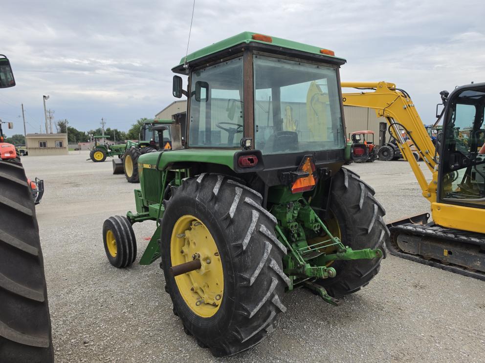 Image for 1979 John Deere 4040