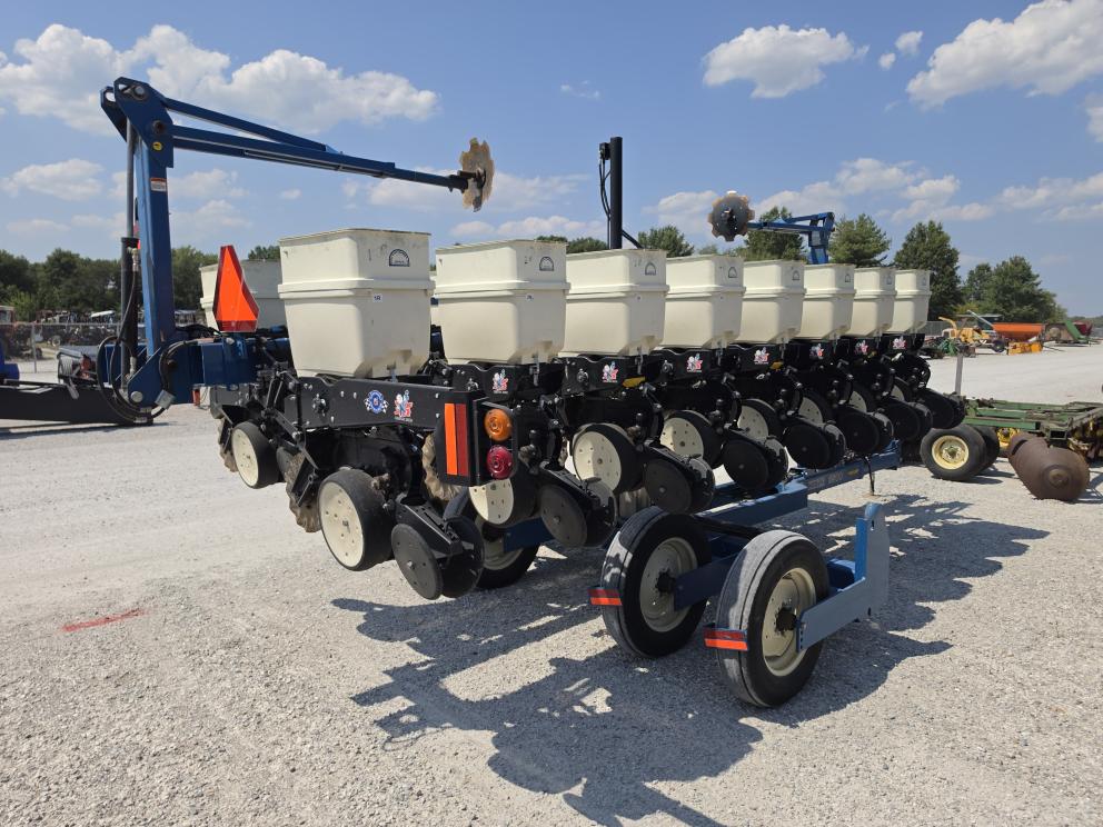 Image for 2010 Kinze 3500