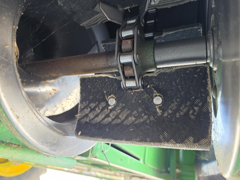 Image for 2015 John Deere S660
