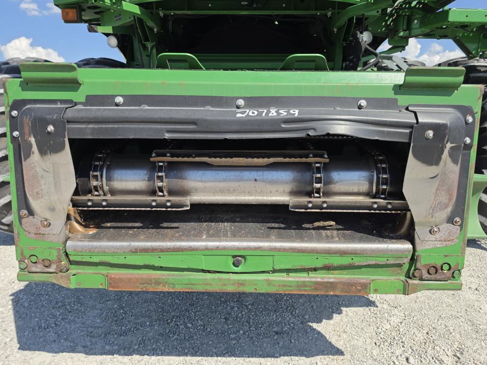 Image for 2015 John Deere S660