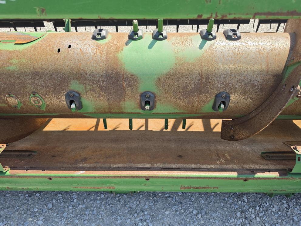 Image for 2014 John Deere 635F